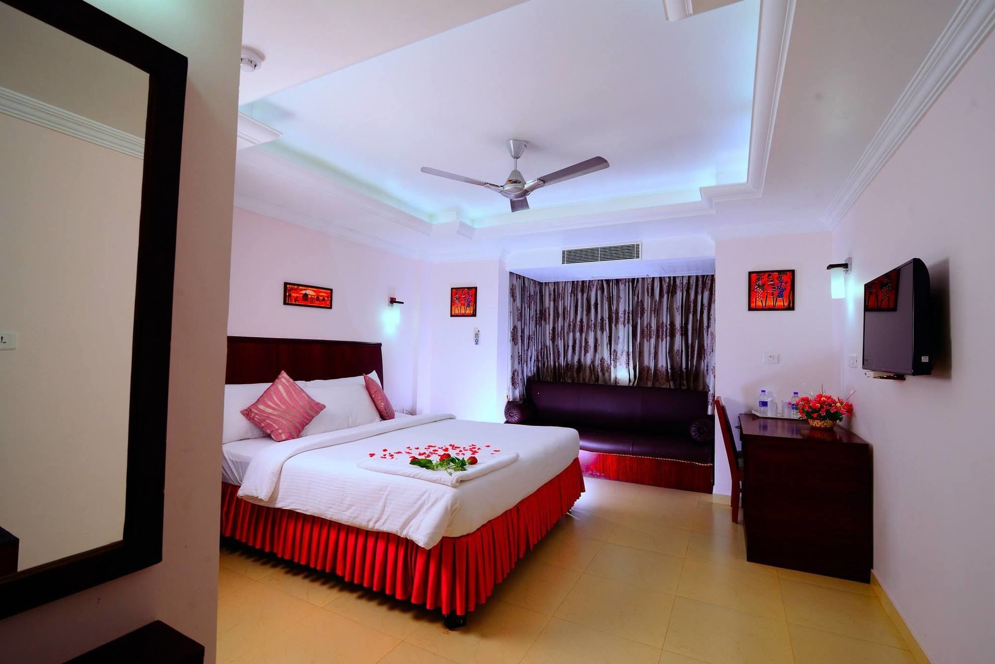 Hotel Sps Kings Way Thiruvananthapuram Exterior foto